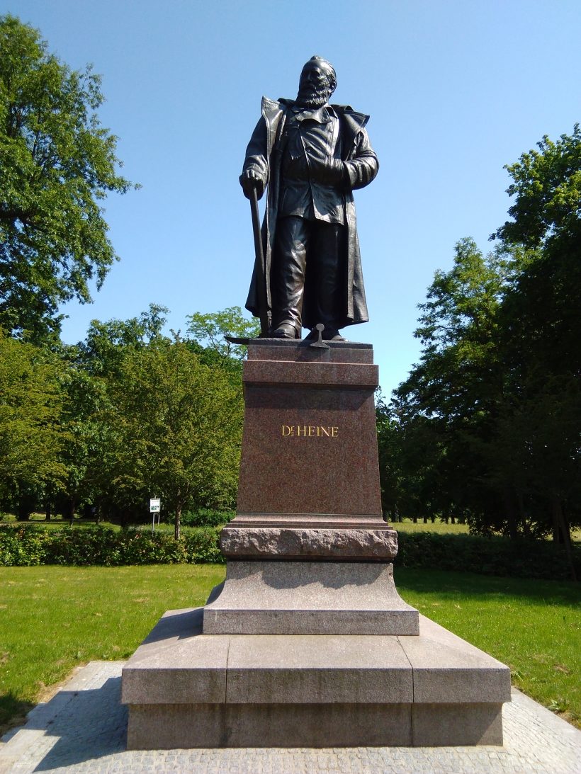 Heine-Denkmal