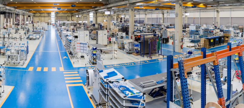 Offenes Werktor bei FläktGroup Wurzen GmbH
