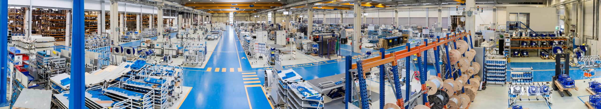 Offenes Werktor bei FläktGroup Wurzen GmbH