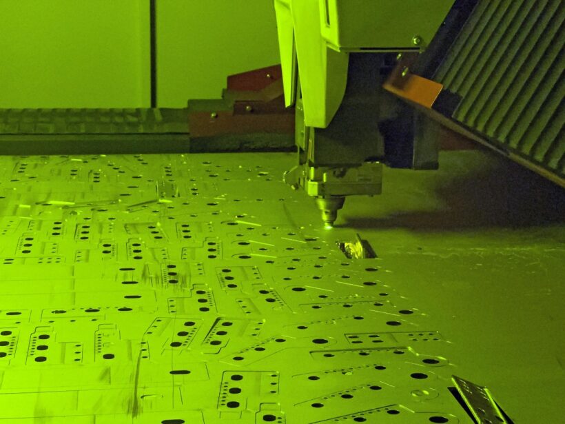 04_laser-2